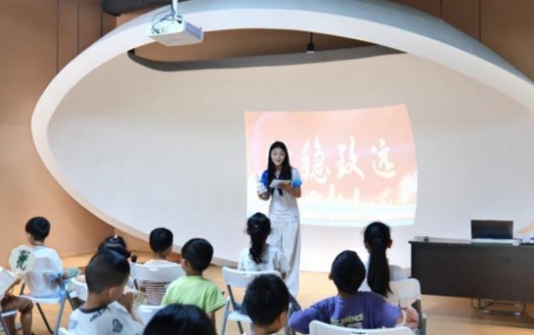 方言教学小课堂。外围买球的app十大平台供图