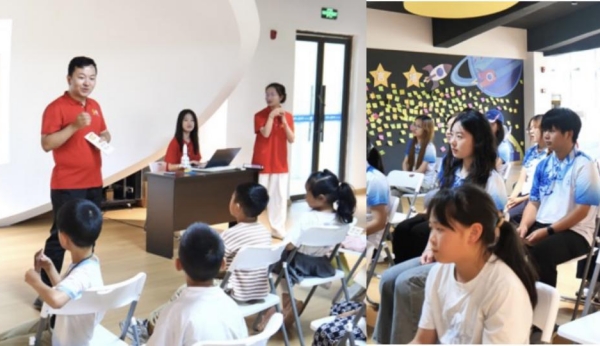 “科技自强课”现场。外围买球的app十大平台供图